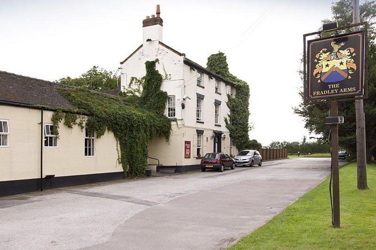 Premier Inn Lichfield North East Dış mekan fotoğraf